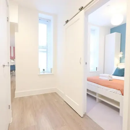 Alliance House 203 布里斯托